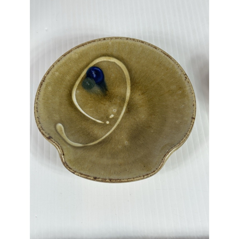 Studio‎ Art Stoneware Pottery Hand Thrown Spoon Rest  Stamped A On Bottom